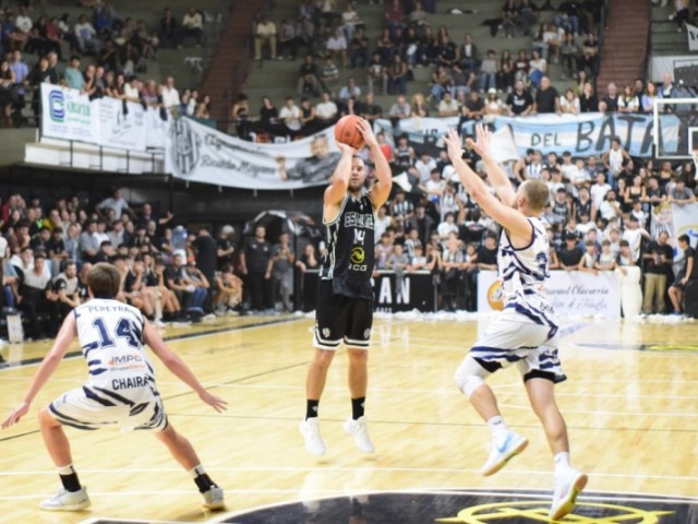 Primera presentaci�n de Estudiantes fuera de casa